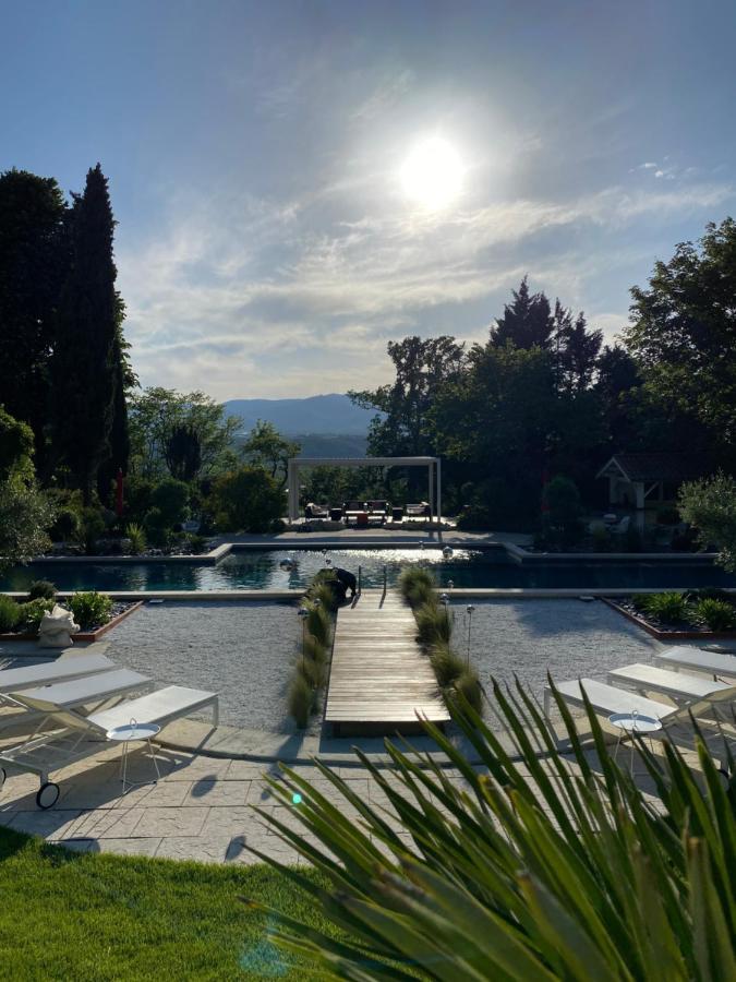 Manoir Du Colombier Saint-Maurice-l'Exil Luaran gambar