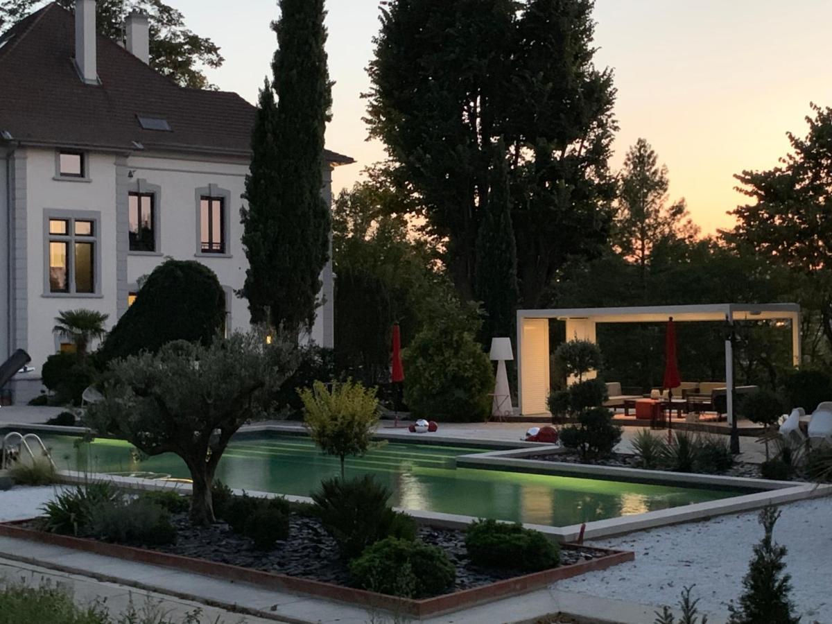 Manoir Du Colombier Saint-Maurice-l'Exil Luaran gambar